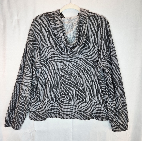 C&C California Womens Gray Zebra Print Hooded Shirt Sz XL Ribbed Super Soft - Picture 9 of 9